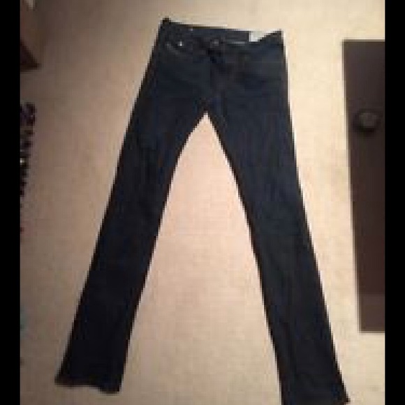Diesel dark wash boot cut jean! Like new! - Picture 4 of 8